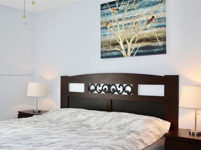 210 172nd St # 129, Sunny Isles Beach FL 33160