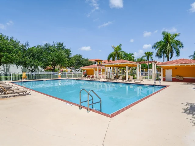 3621 NW 29th Ct # 3621, Lauderdale Lakes FL 33311