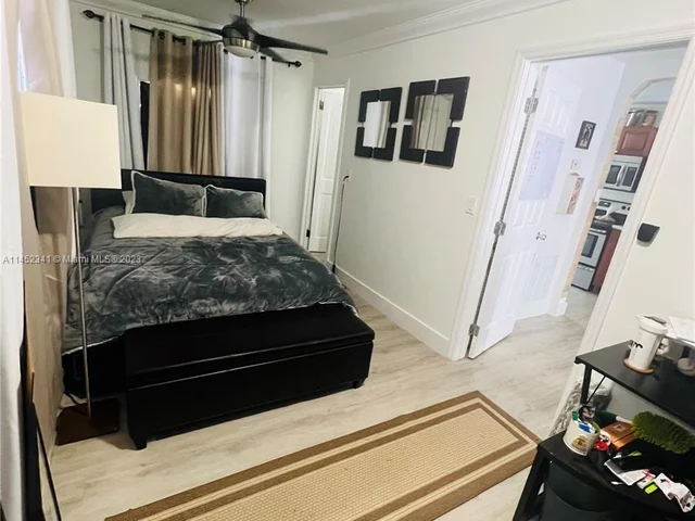 3044 SW 15th St, Miami FL 33145