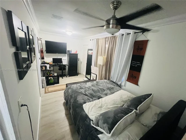 3044 SW 15th St, Miami FL 33145