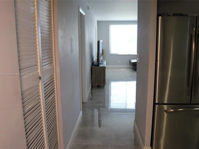 1150 NE 191st St # 37, Miami FL 33179