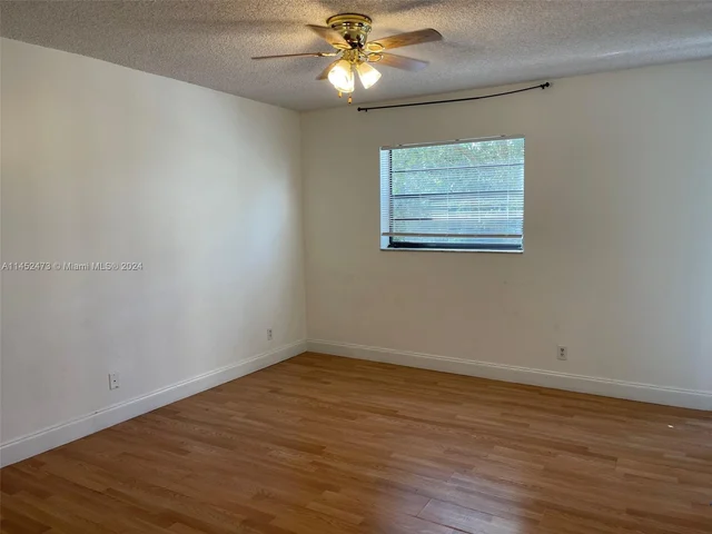 10501 W Broward Blvd # 303, Plantation FL 33324