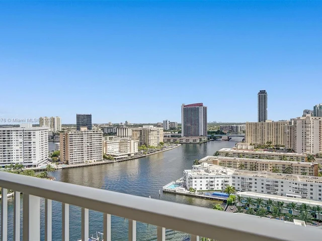 1965 S Ocean Dr # 18J, Hallandale Beach FL 33009