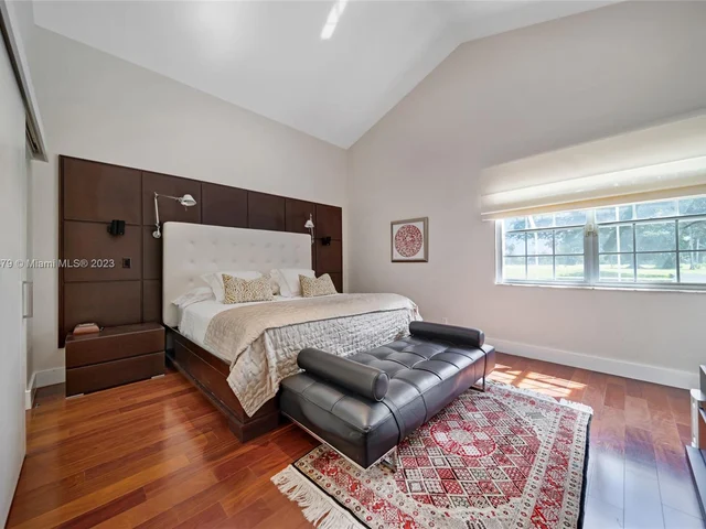 506 Misty Oaks Dr, Pompano Beach FL 33069