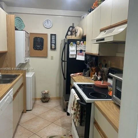 9350 SW 77th Ave # G4, Miami FL 33156