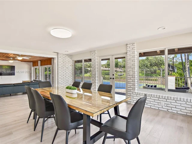 4205 NW 100th Ave, Coral Springs FL 33065