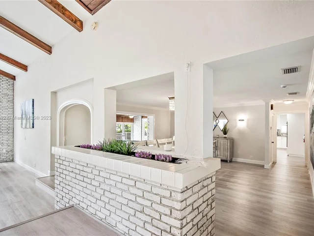 4205 NW 100th Ave, Coral Springs FL 33065