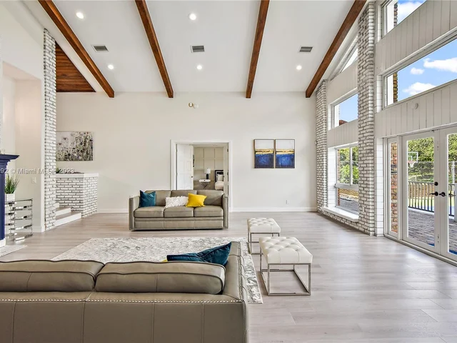 4205 NW 100th Ave, Coral Springs FL 33065