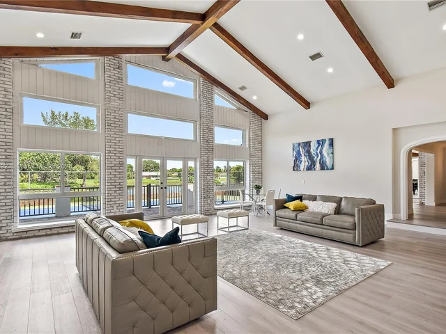 4205 NW 100th Ave, Coral Springs FL 33065