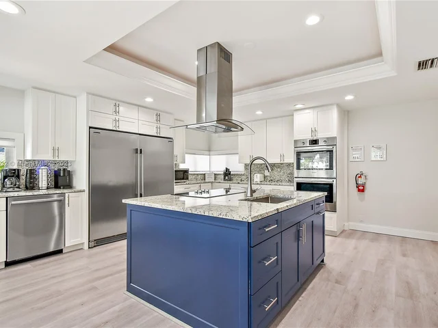 4205 NW 100th Ave, Coral Springs FL 33065