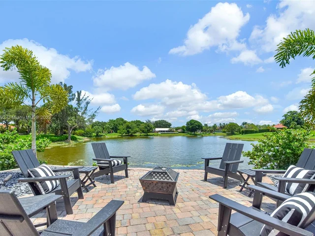 4205 NW 100th Ave, Coral Springs FL 33065