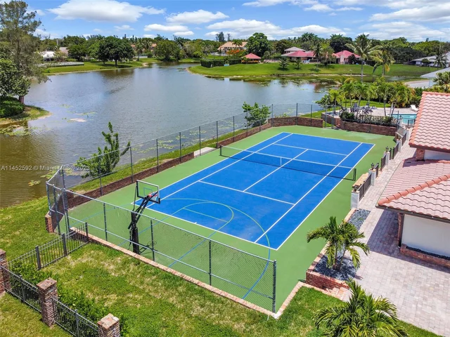 4205 NW 100th Ave, Coral Springs FL 33065