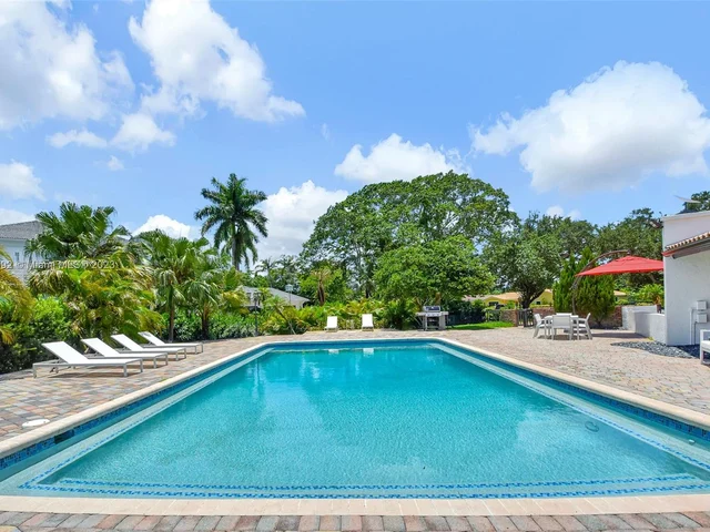 4205 NW 100th Ave, Coral Springs FL 33065