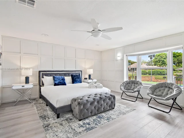 4205 NW 100th Ave, Coral Springs FL 33065