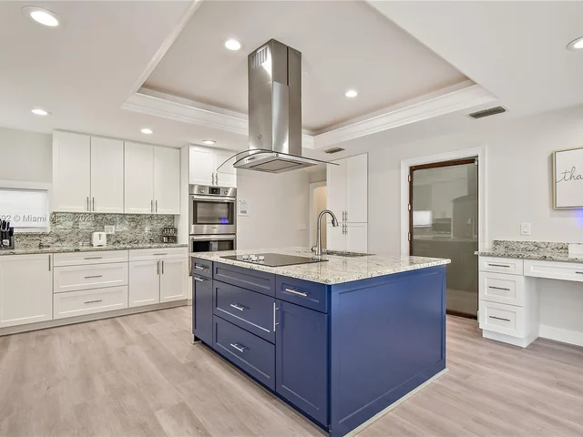 4205 NW 100th Ave, Coral Springs FL 33065