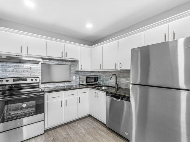 2929 Zorno Way # 2020, Delray Beach FL 33445