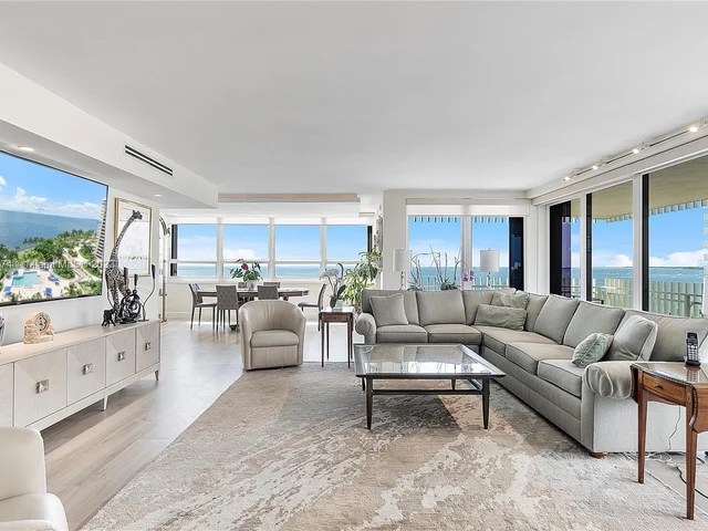 3 Grove Isle Dr # C1402, Miami FL 33133