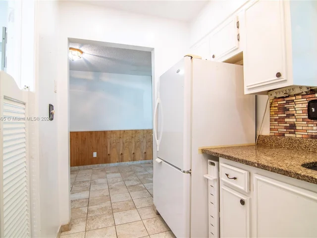 7507 NW 66th Ter, Tamarac FL 33321