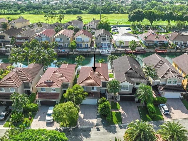 14710 SW 132nd Ct, Miami FL 33186