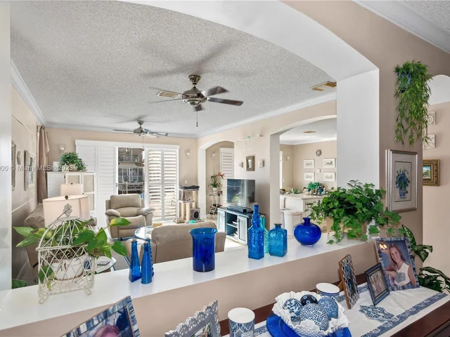 14710 SW 132nd Ct, Miami FL 33186