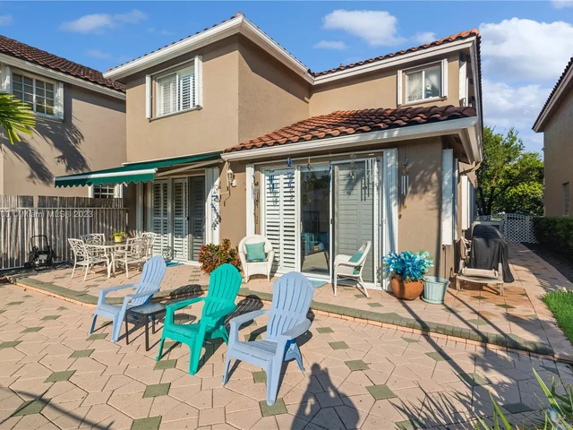 14710 SW 132nd Ct, Miami FL 33186