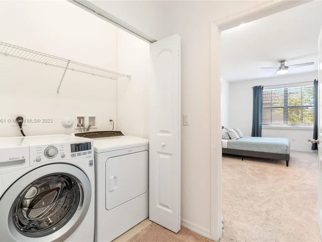 3351 NW 10th Ave # 3351, Pompano Beach FL 33064