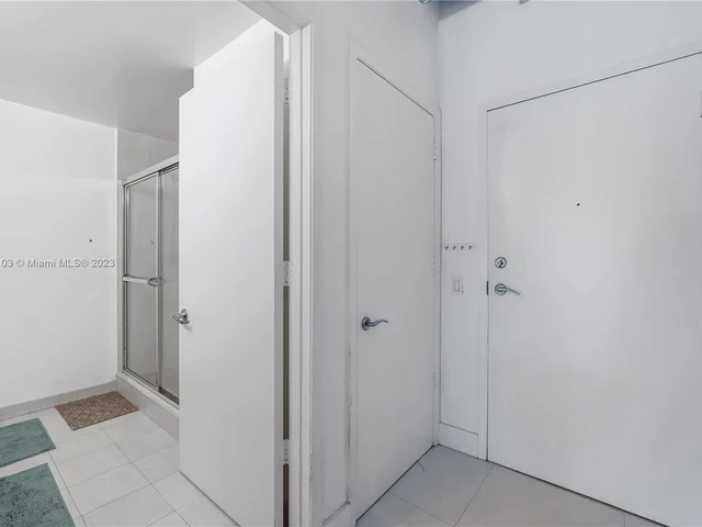 3029 NE 188th St # 419, Aventura FL 33180