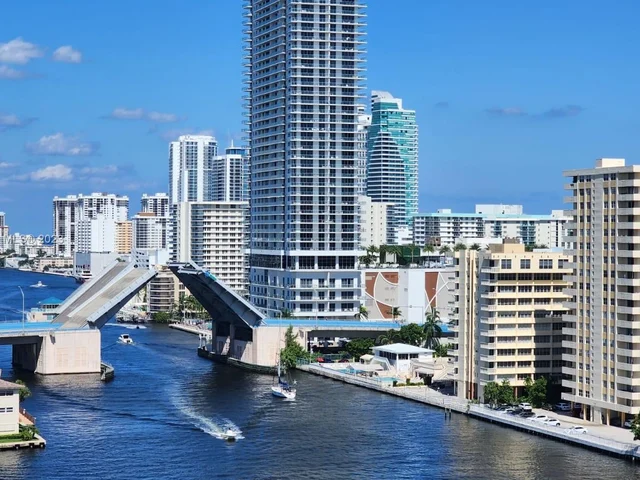 121 Golden Isles Dr, Hallandale Beach FL 33009