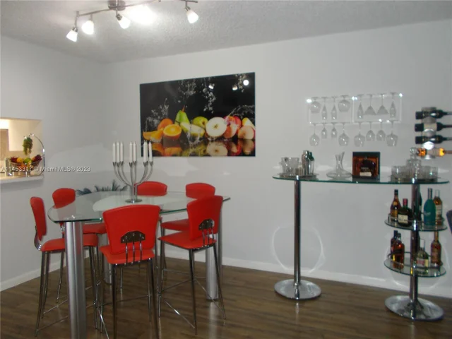 601 SW 142nd Ave # 314Q, Pembroke Pines FL 33027