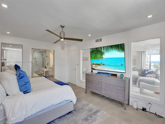 3100 NE 48th St, Fort Lauderdale FL 33308