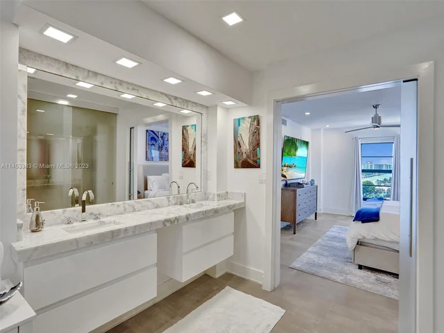 3100 NE 48th St, Fort Lauderdale FL 33308