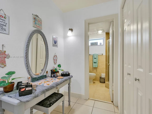 3030 Marcos Dr # T603, Aventura FL 33160