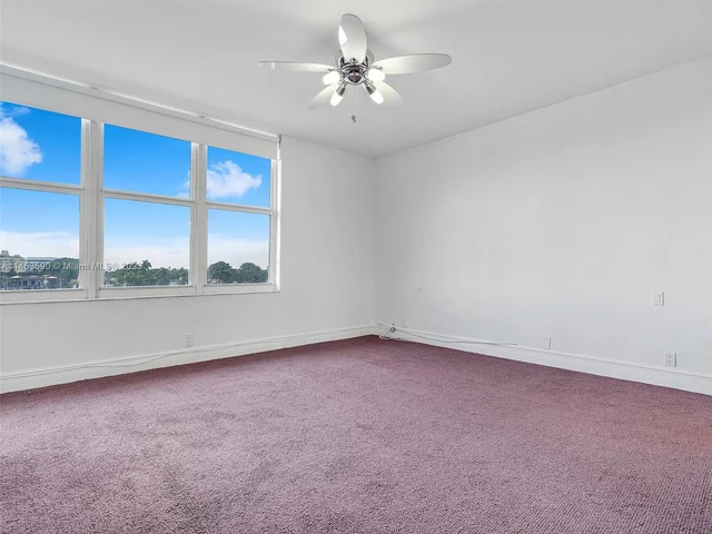 4747 Collins Ave # 401, Miami Beach FL 33140