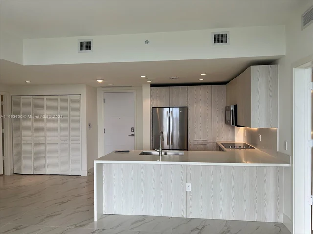 2000 Metropica Way # 2306, Sunrise FL 33323