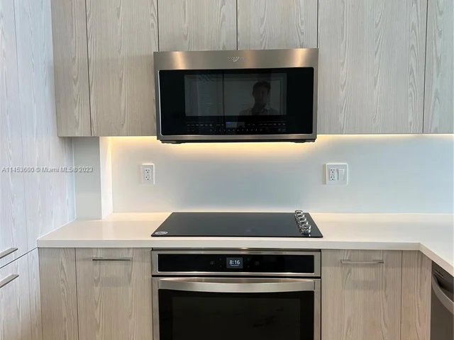 2000 Metropica Way # 2306, Sunrise FL 33323