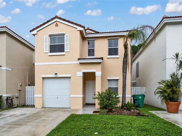 11225 Sunview Way, Cooper City FL 33026