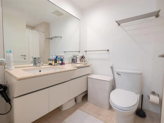 2627 S Bayshore Dr # 607, Miami FL 33133