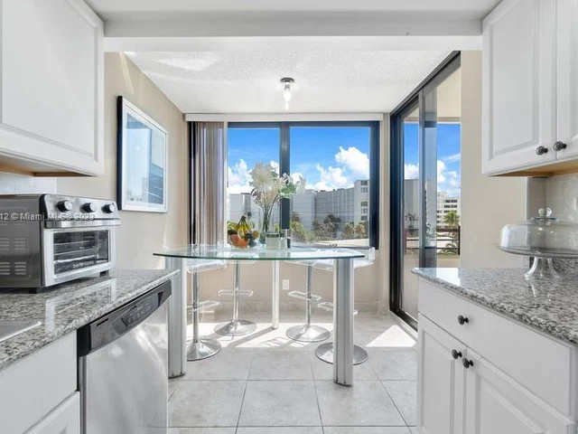 3589 S Ocean Blvd # 403, South Palm Beach FL 33480