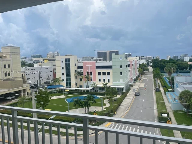 9500 W Bay Harbor Dr # 6G, Bay Harbor Islands FL 33154