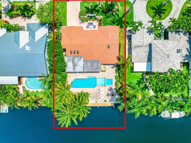 73 Fiesta Way, Fort Lauderdale FL 33301