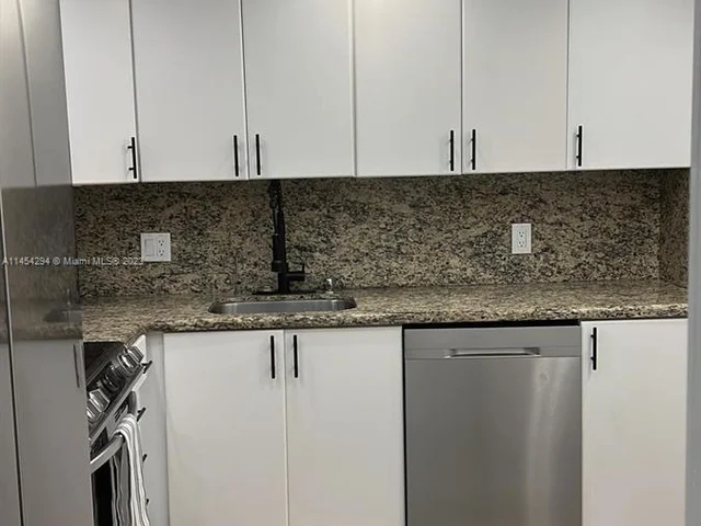 3800 S Ocean Dr # 1808, Hollywood FL 33019