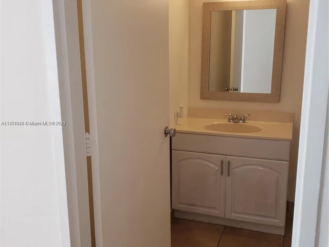 1250 West Ave # 9G, Miami Beach FL 33139