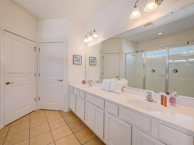 4511 Monado Dr, Kissimmee FL 34746