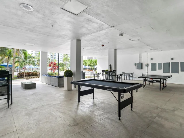 19370 Collins Ave # 708, Sunny Isles Beach FL 33160