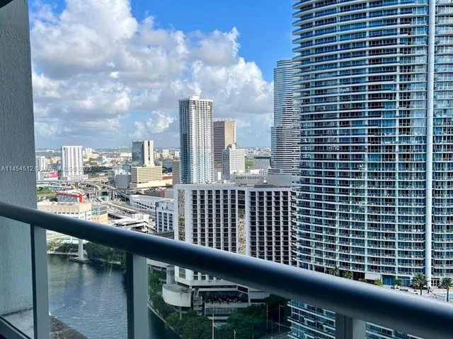 475 BRICKELL AV # 3112, Miami FL 33131