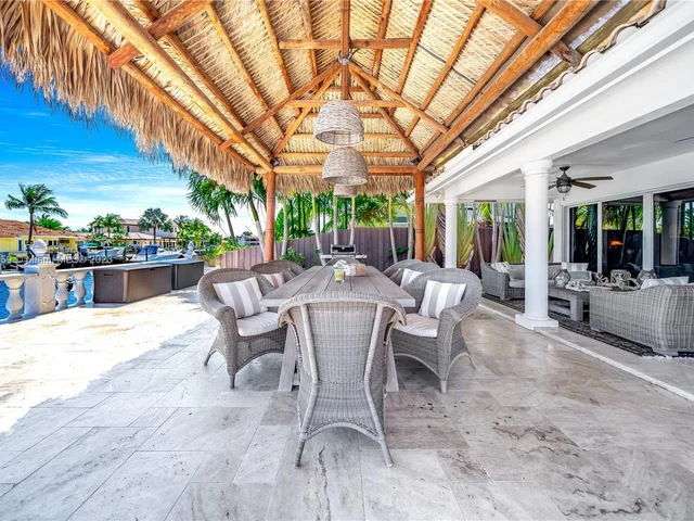 41 Castle Harbor Is, Fort Lauderdale FL 33308