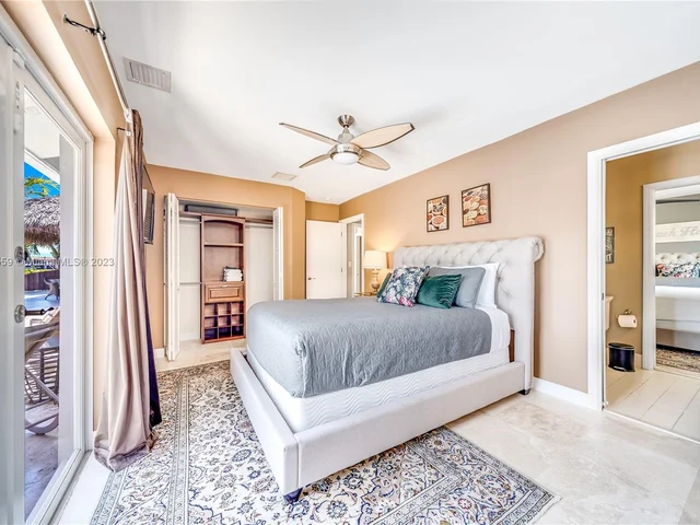 41 Castle Harbor Is, Fort Lauderdale FL 33308