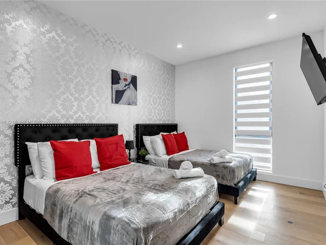 3174 SW 23rd Ter # 3174, Miami FL 33145