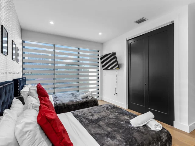 3174 SW 23rd Ter # 3174, Miami FL 33145