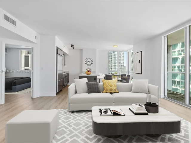 55 SE 6th St # 2201, Miami FL 33131